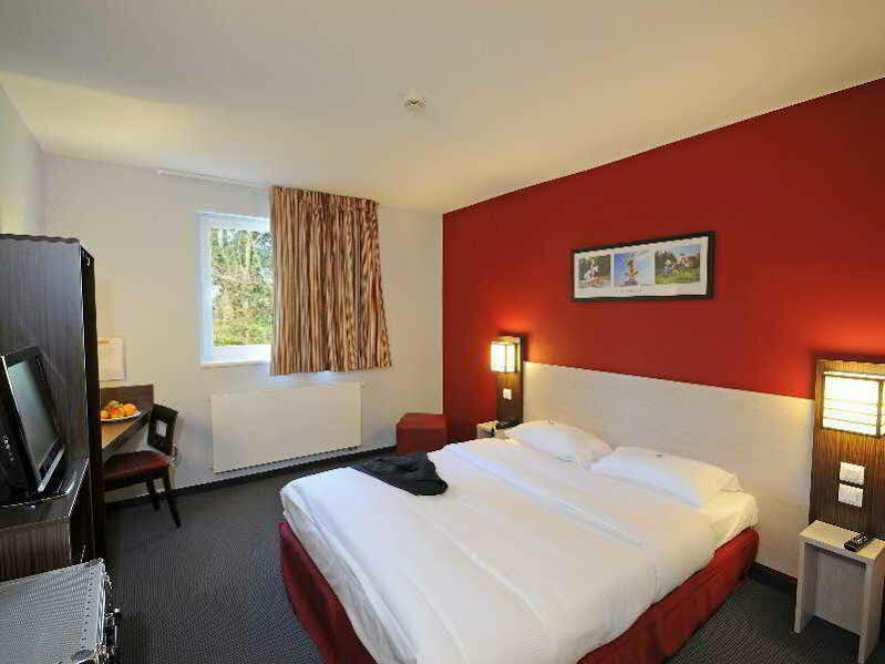 Dc Hotel Charleroi Airport Eksteriør billede